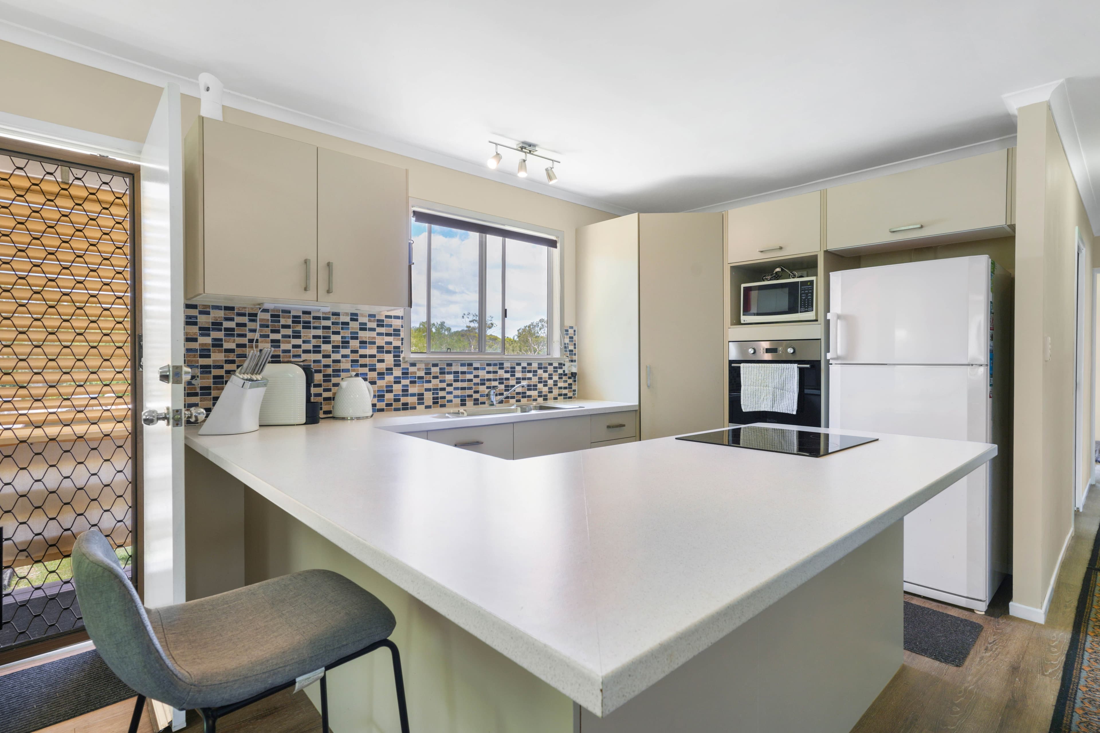 15 Marshall Avenue, Sun Valley QLD 4680, Sun Valley - Thumbnail 3