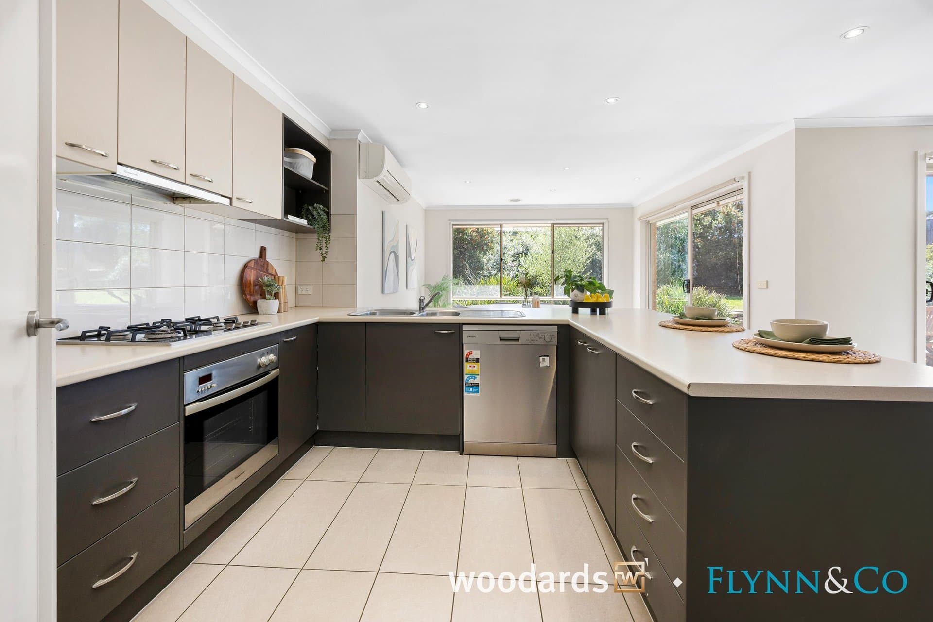 6 Rosella Rise, Rosebud - Thumbnail 3