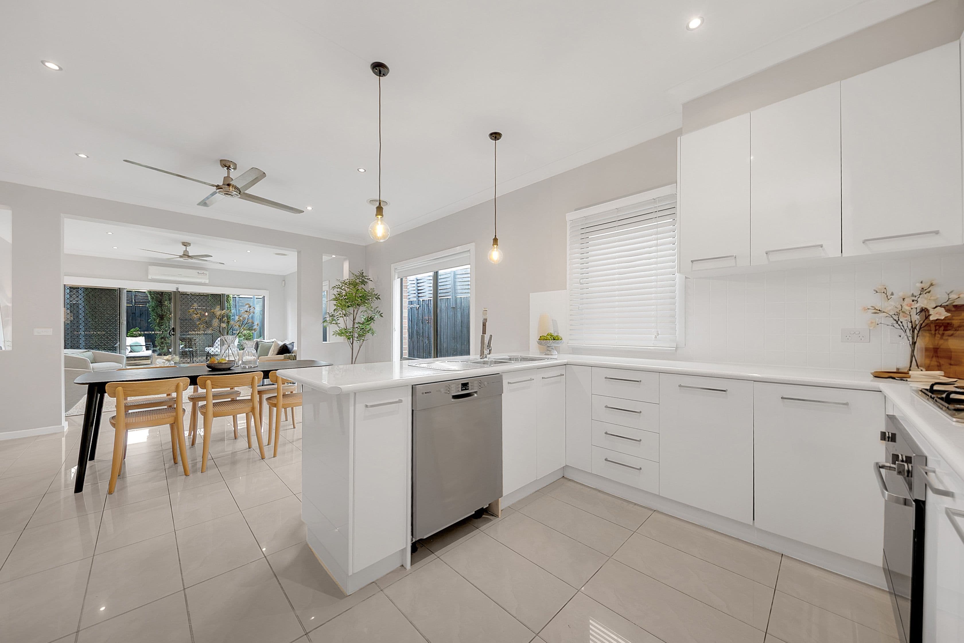 38 Rockfield Street, Epping VIC 3076, Epping - Thumbnail 4