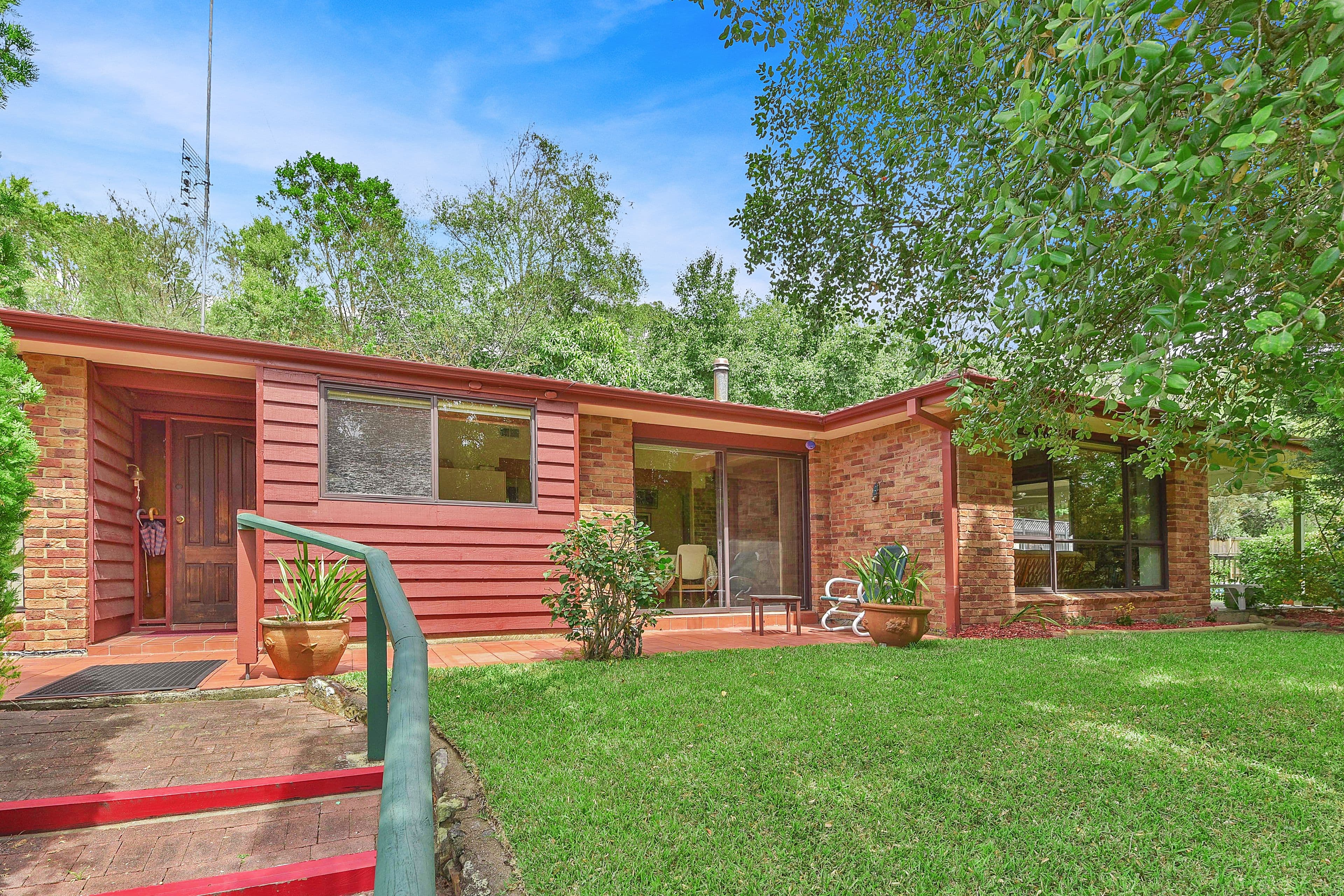 8 Research Road, Narara - Image 1