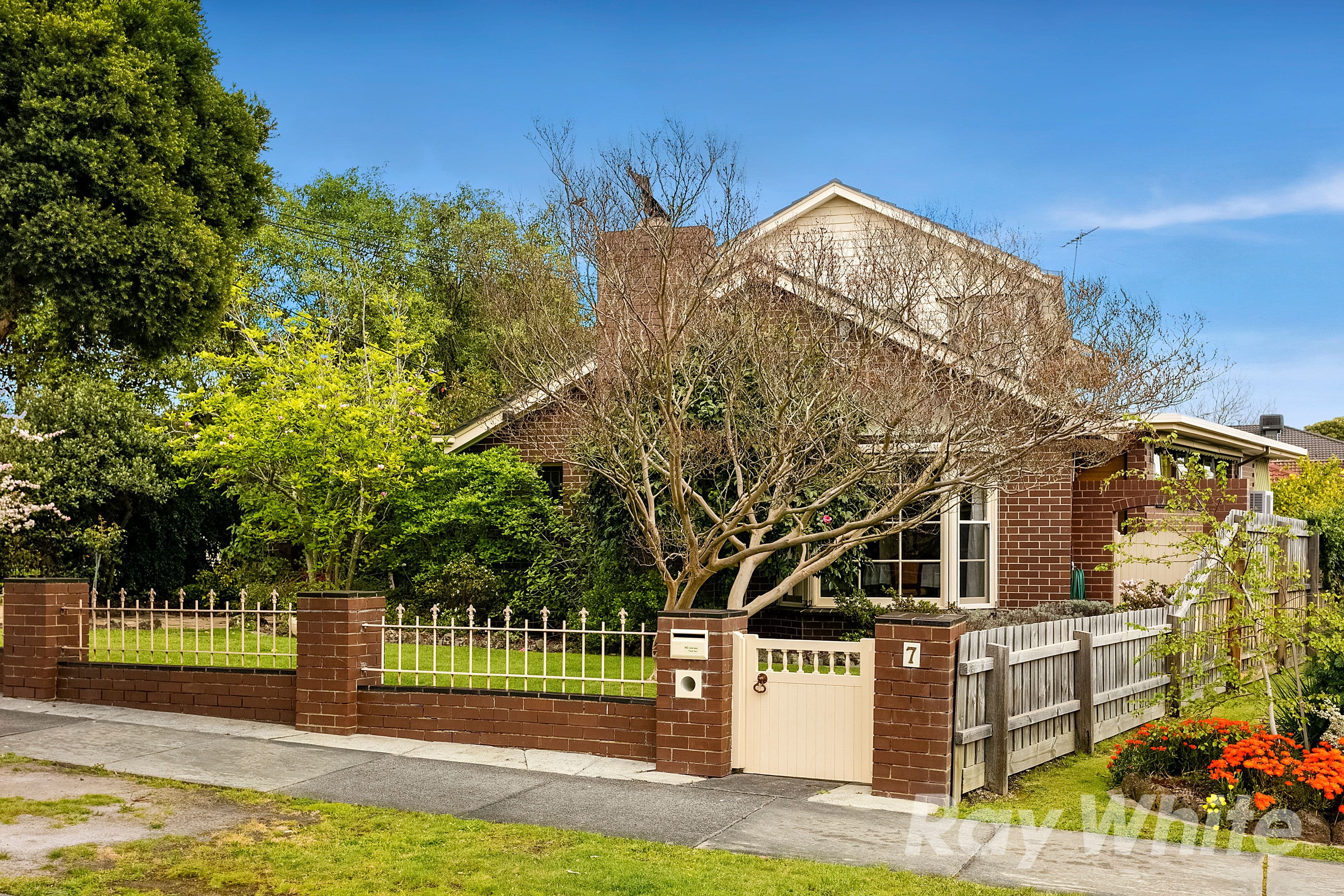 7 Kerrie Road, Glen Waverley VIC 3150, Glen Waverley - Image 1