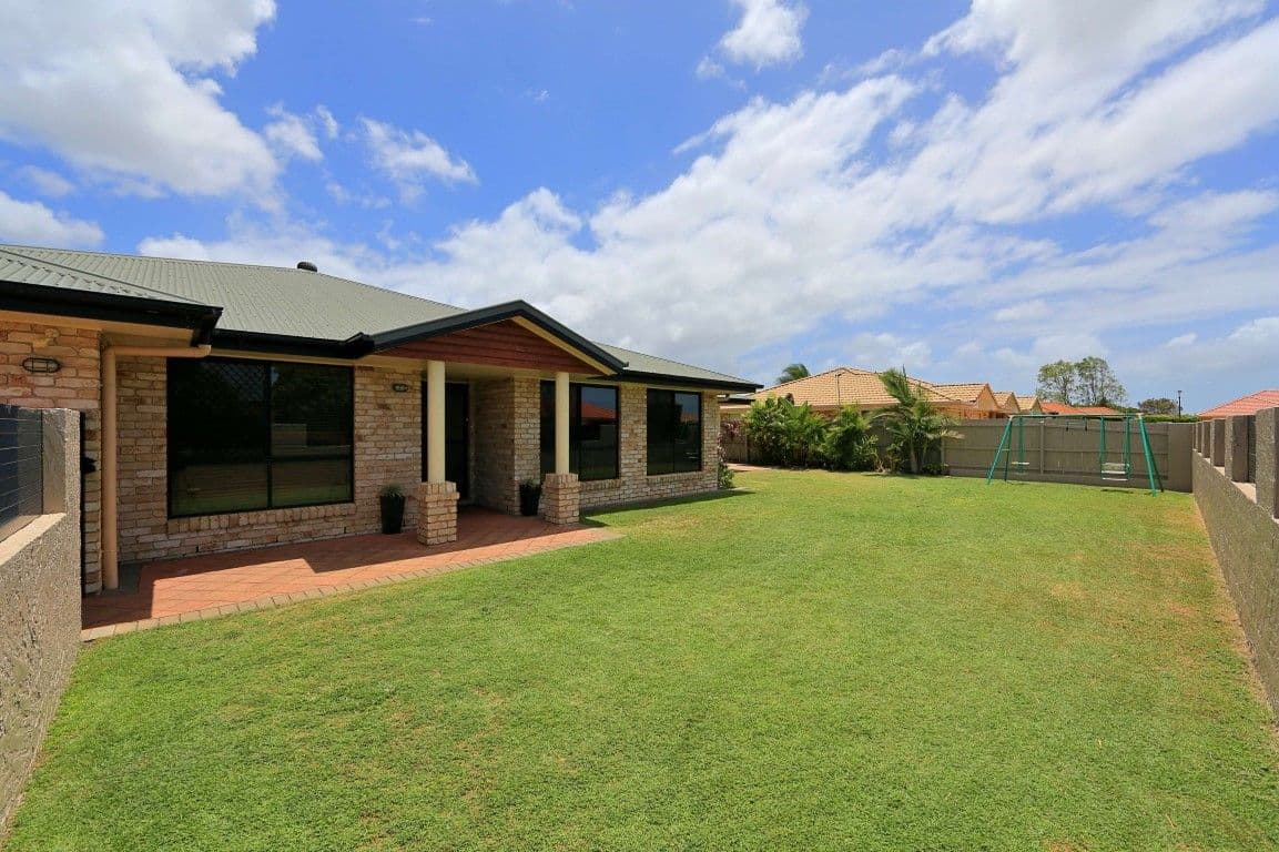 1 Hamilton Street, AVENELL HEIGHTS QLD 4670, Avenell Heights - Thumbnail 2