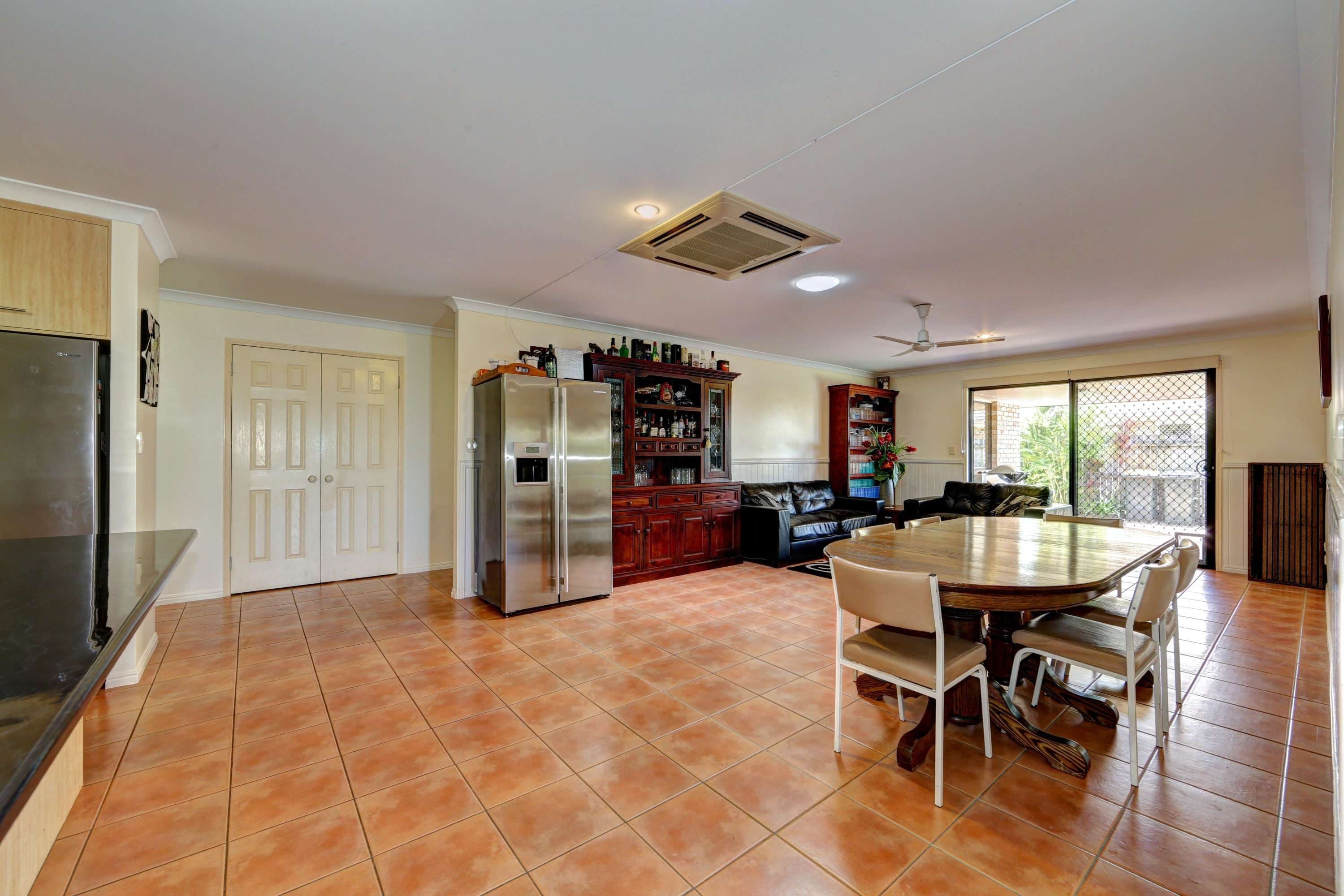 1 Hamilton Street, AVENELL HEIGHTS QLD 4670, Avenell Heights - Thumbnail 5