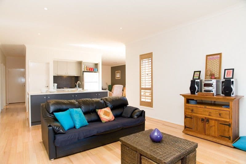 23 McKillop Avenue, EPPING VIC 3076, Epping - Thumbnail 3