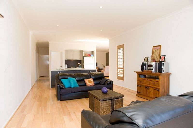 23 McKillop Avenue, EPPING VIC 3076, Epping - Thumbnail 8