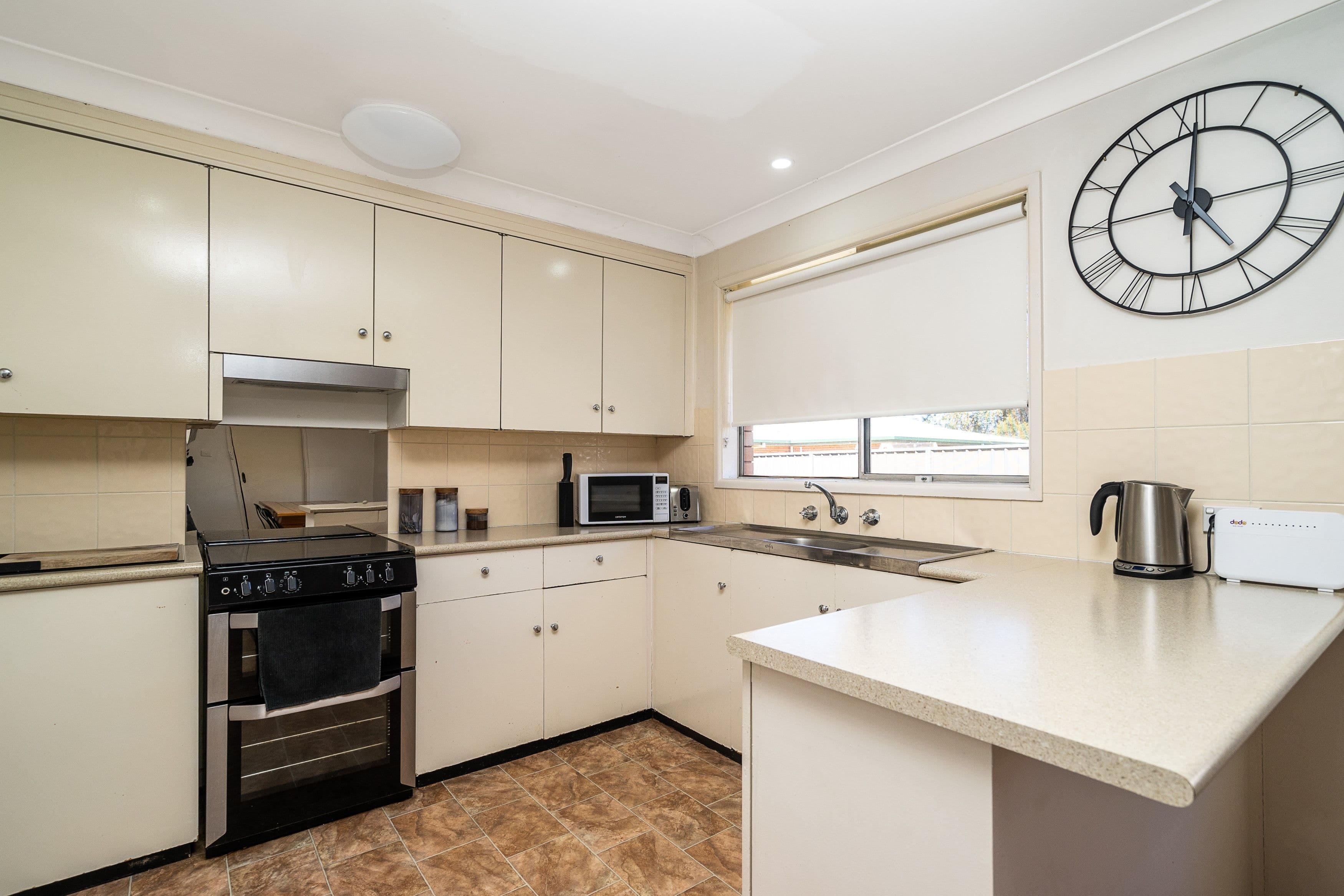 76 Baird Drive, Dubbo NSW 2830, Dubbo - Thumbnail 3