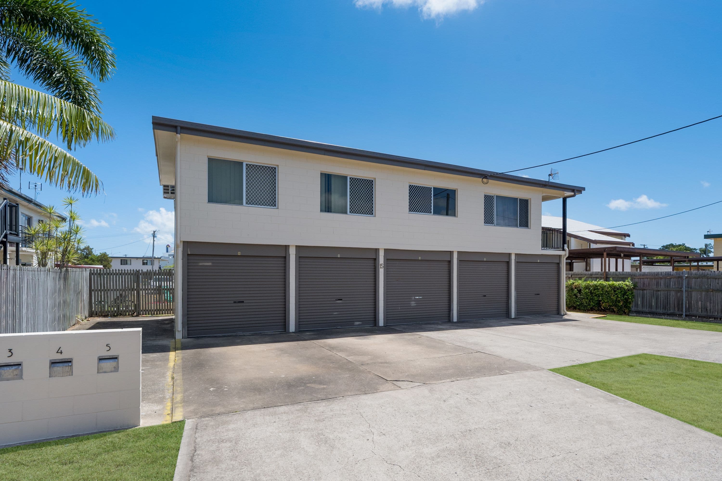 15 Maroong Street, Currajong QLD 4812, Currajong - Image 1