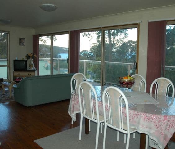 11 Hawks Nest Place, BATEMANS BAY NSW 2536, Batemans Bay - Thumbnail 5