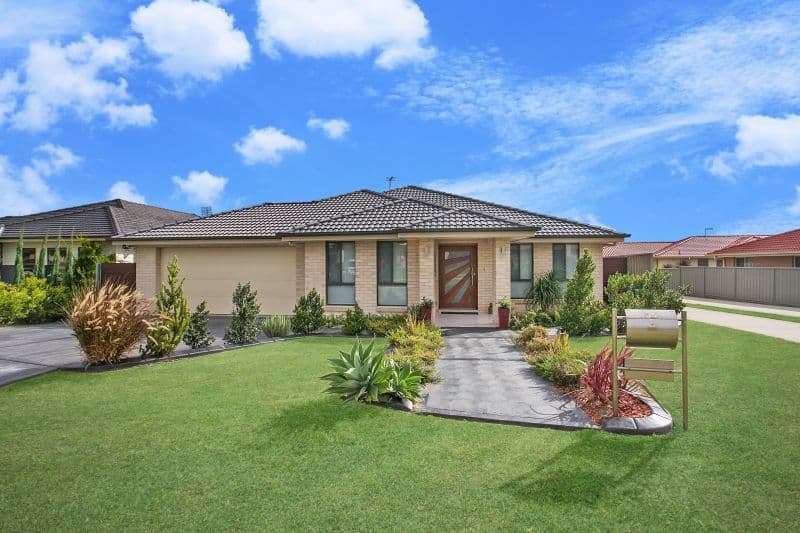 35 Niven Parade, Rutherford NSW 2320, Rutherford - Image 1