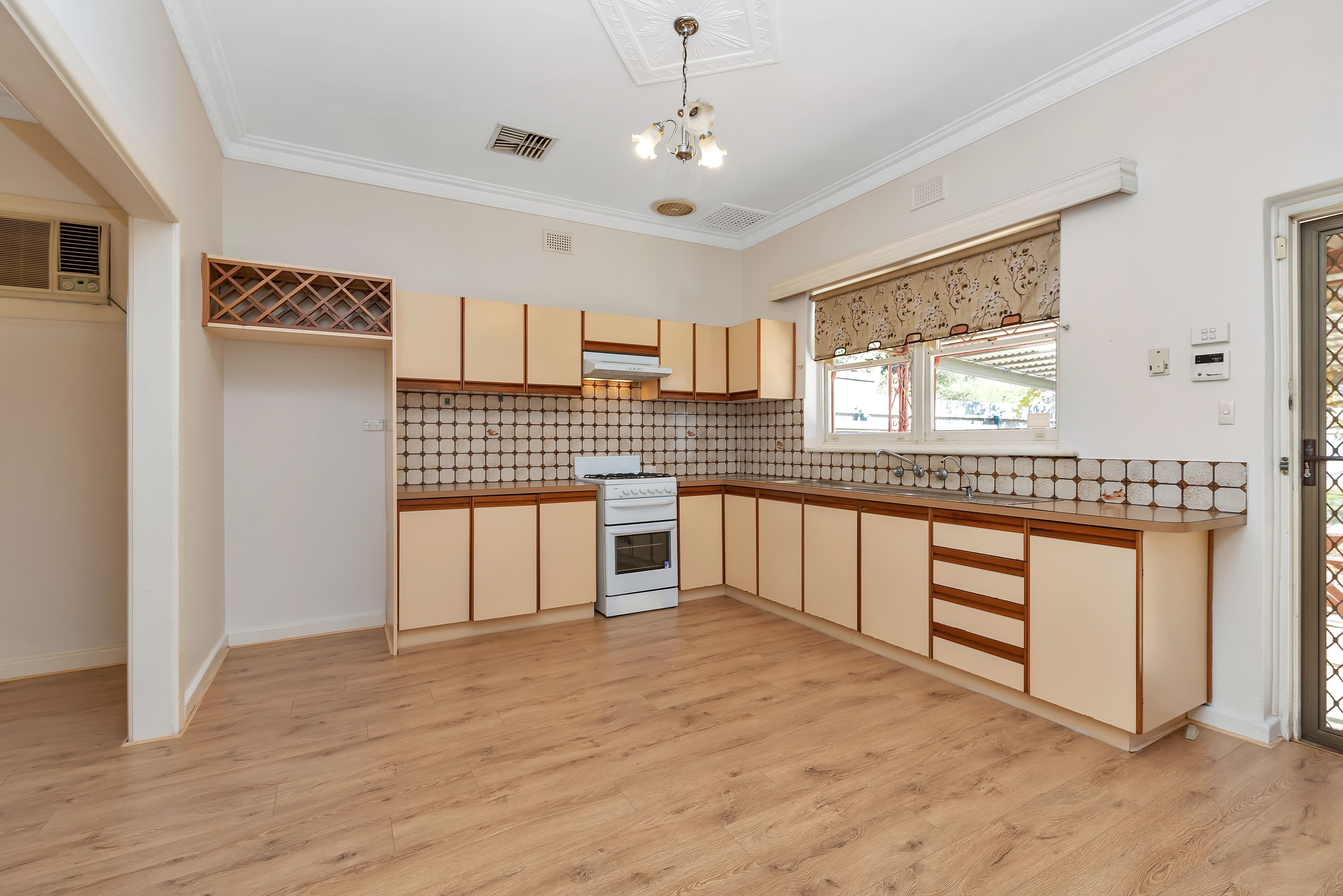 35 May Terrace, Ottoway SA 5013, Ottoway - Thumbnail 6