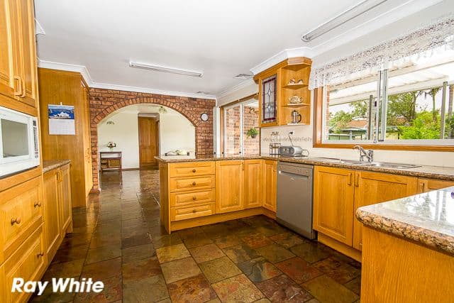 3 Falcon Close, GREENFIELD PARK NSW 2176, Greenfield Park - Thumbnail 2