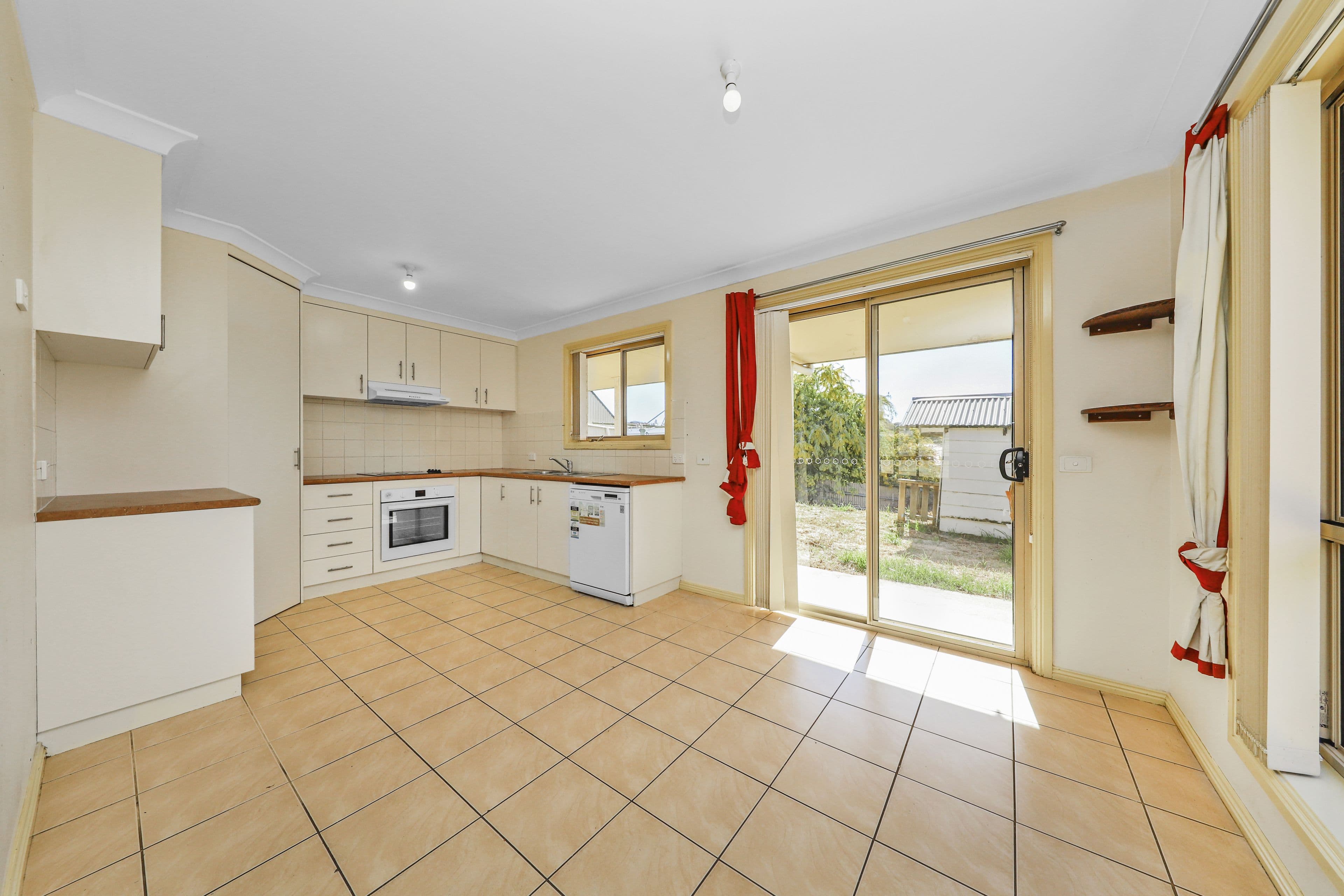 54 Mayday Road, Batlow NSW 2730, Batlow - Thumbnail 4