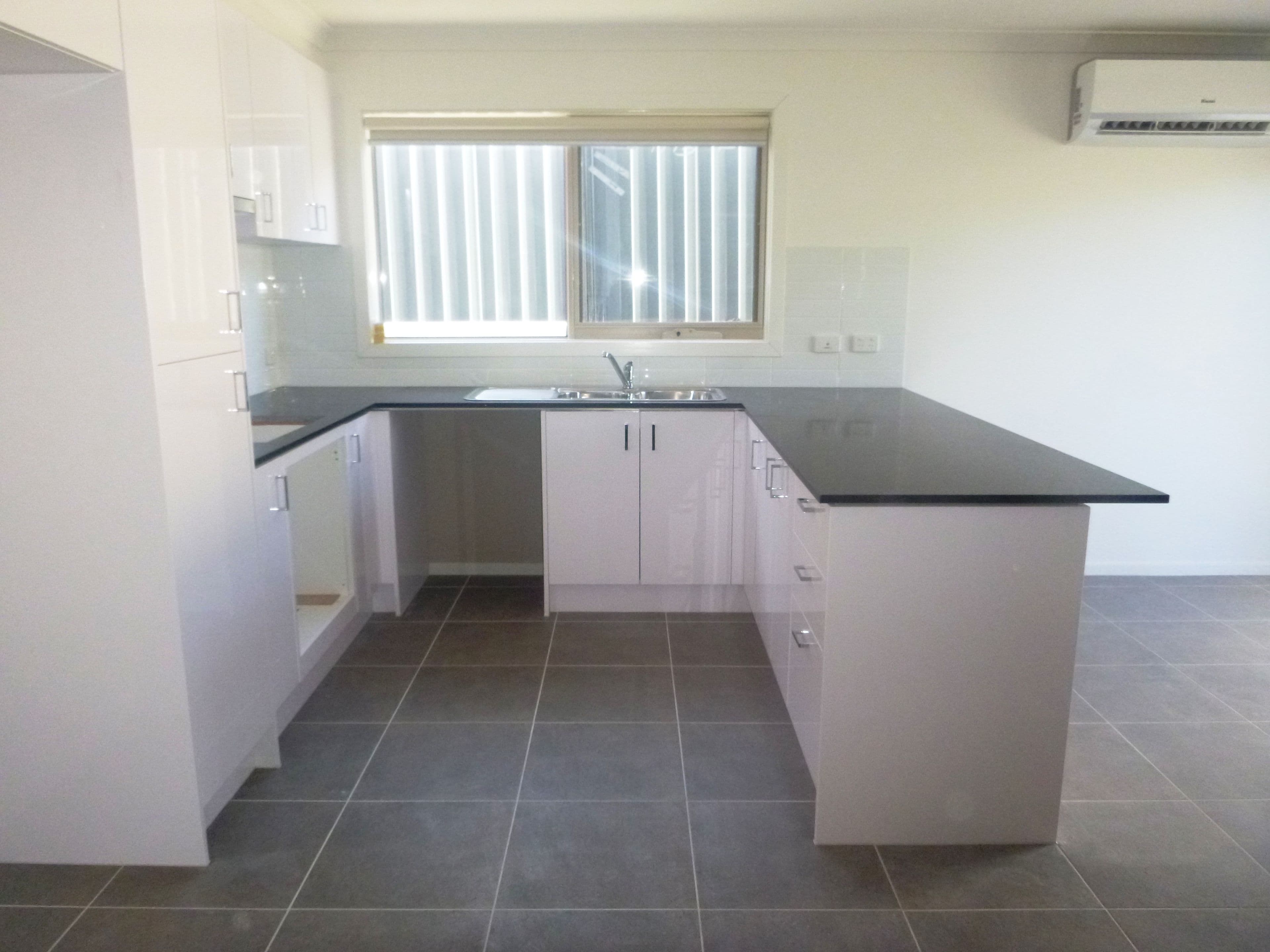 9 Parkhead Circuit, WARRAGUL VIC 3820, Warragul - Thumbnail 2