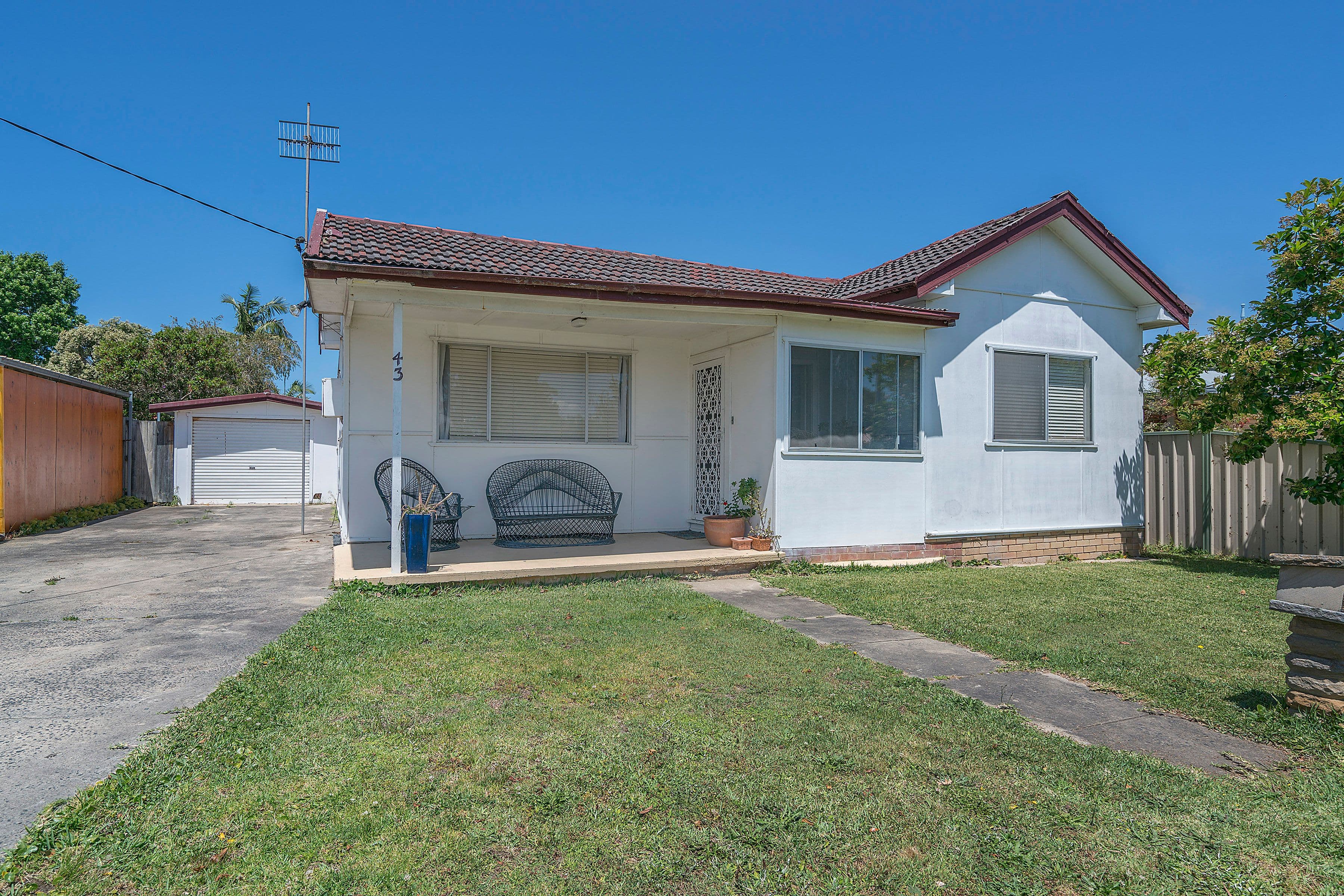 43 Swadling Street, Long Jetty - Image 1