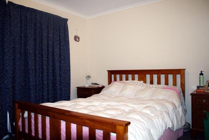 15a Plunkett Street, YASS NSW 2582, Yass - Thumbnail 4