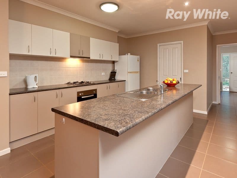 14 Blue Bonnet Way, WODONGA VIC 3690, Wodonga - Thumbnail 2