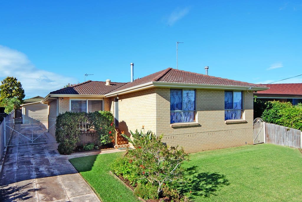 33 Goolagong Circuit, MOUNT WARRIGAL NSW 2528, Mount Warrigal - Thumbnail 2