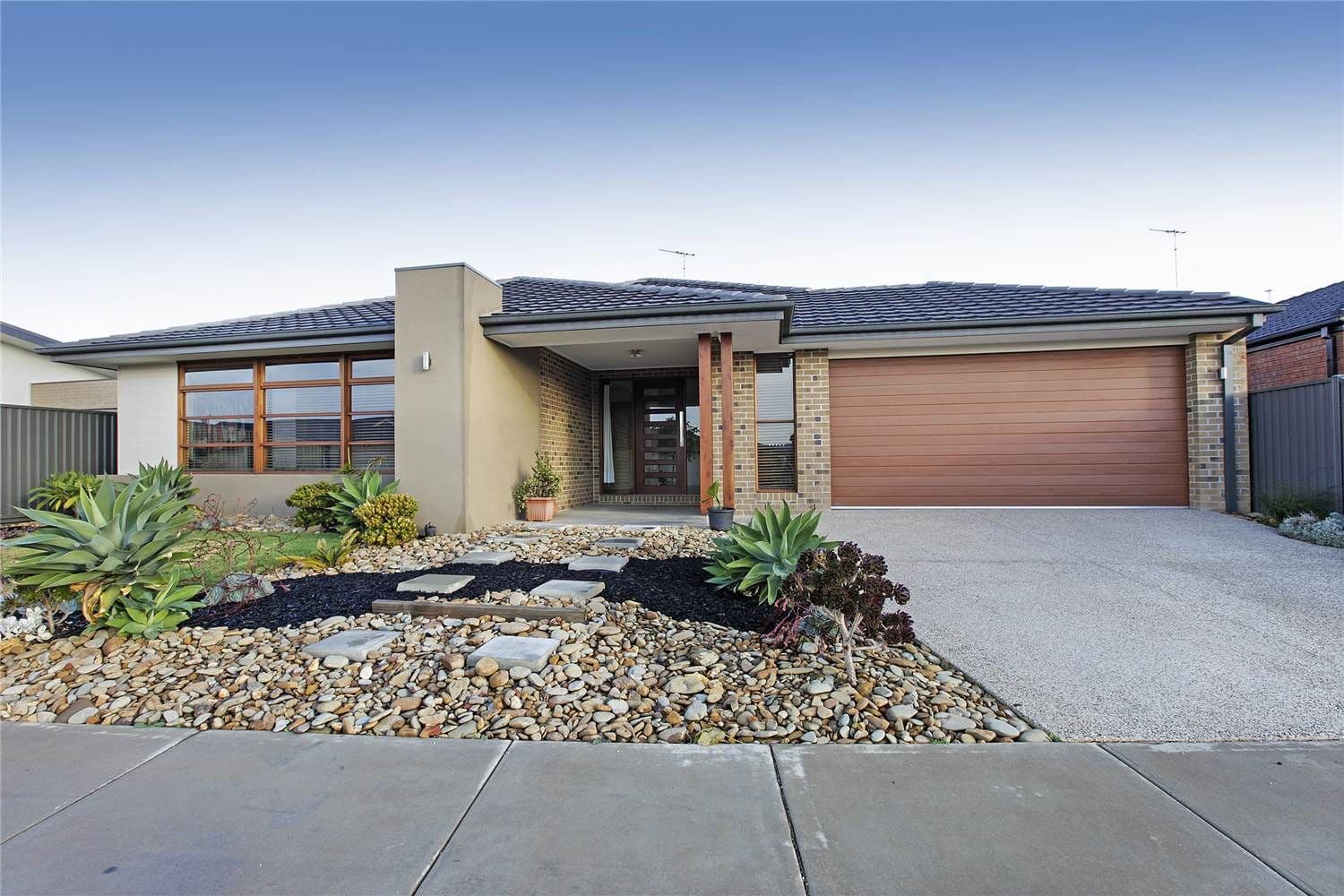 46 Moorhen Drive, LARA VIC 3212, Lara - Image 1