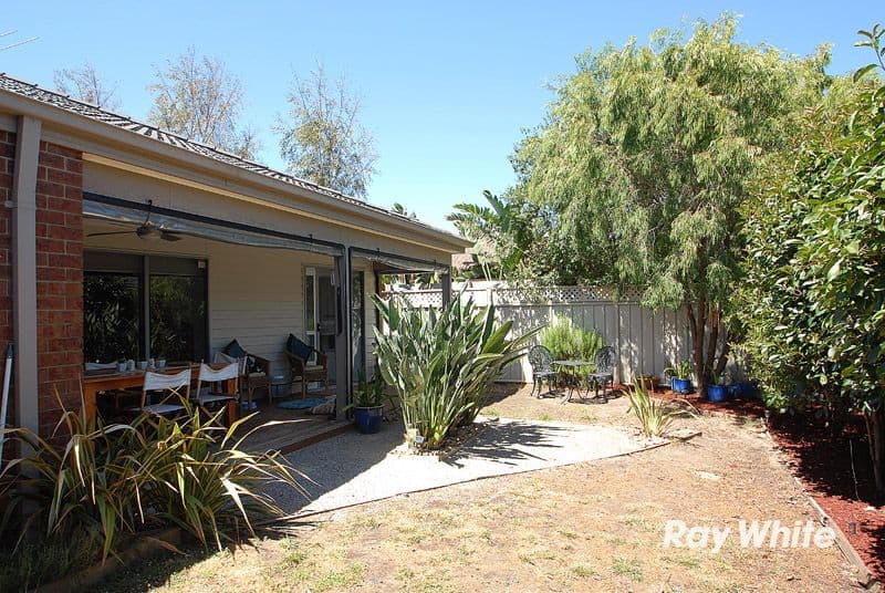 10 Weathertop Way, CRANBOURNE EAST VIC 3977, Cranbourne East - Thumbnail 3