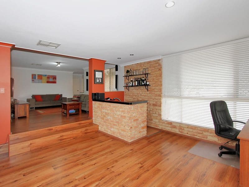 8 Heron Close, BALLAJURA WA 6066, Ballajura - Thumbnail 3