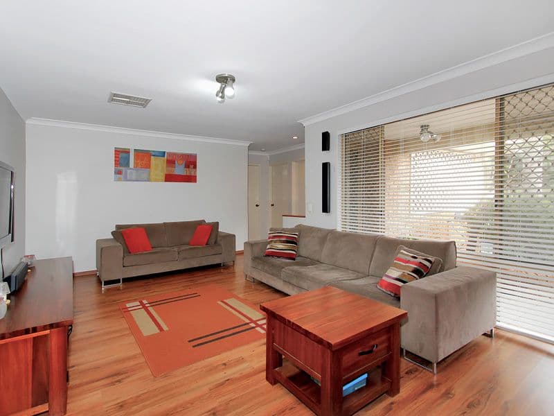8 Heron Close, BALLAJURA WA 6066, Ballajura - Thumbnail 4