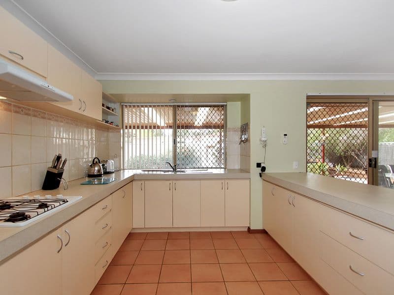 8 Heron Close, BALLAJURA WA 6066, Ballajura - Thumbnail 8