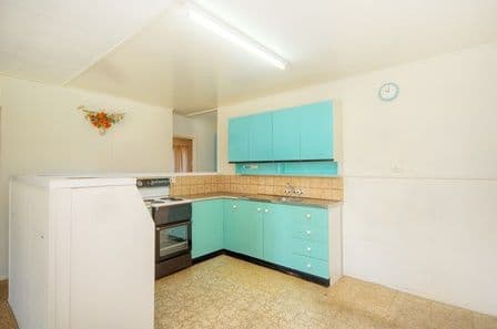 10 Sunbird Avenue, PARADISE POINT QLD 4216, Paradise Point - Thumbnail 2