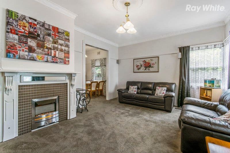 42 Orange Grove, Bayswater VIC 3153, Bayswater - Thumbnail 2
