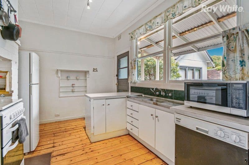 42 Orange Grove, Bayswater VIC 3153, Bayswater - Thumbnail 5