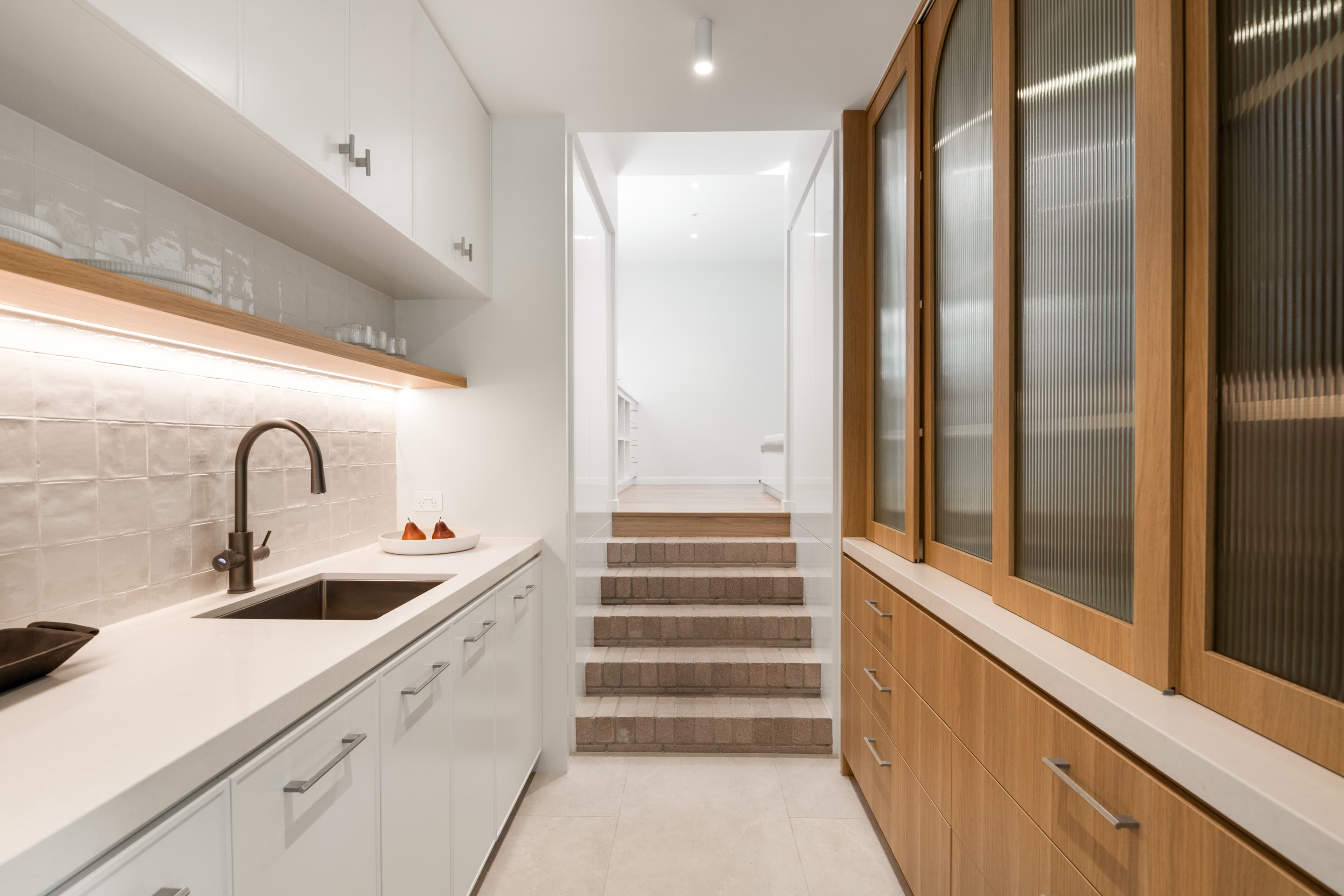 24 The Drive, Bardon QLD 4065, Bardon - Thumbnail 7