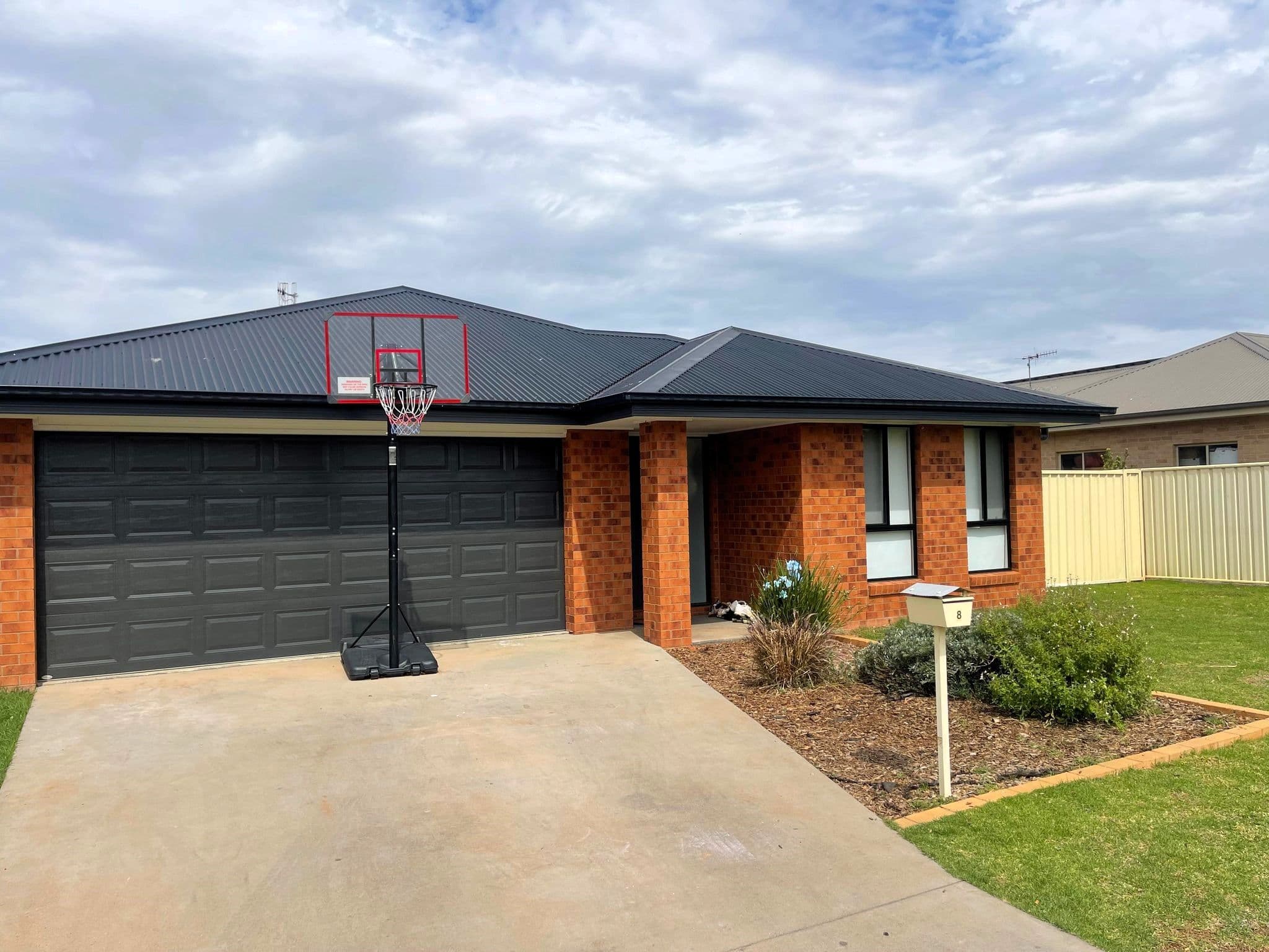 8 Simona Close, Griffith NSW 2680, Griffith - Image 1