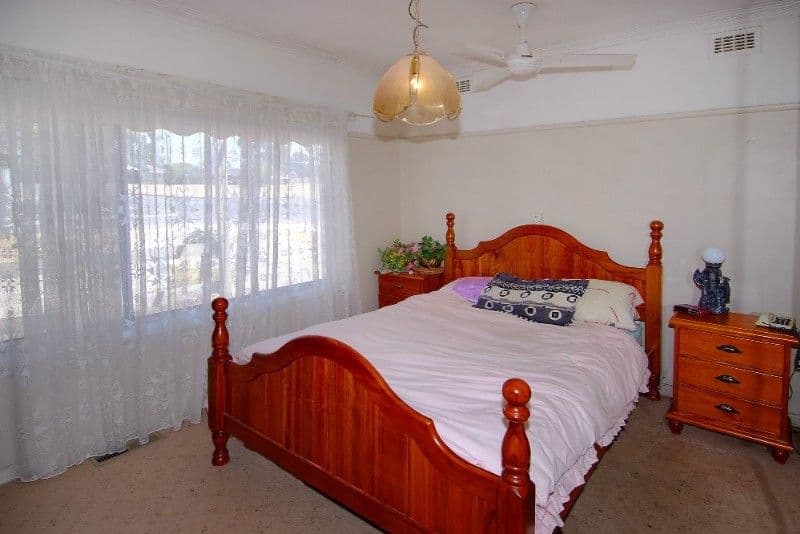308 Nell St West, WATSONIA VIC 3087, Watsonia - Thumbnail 3