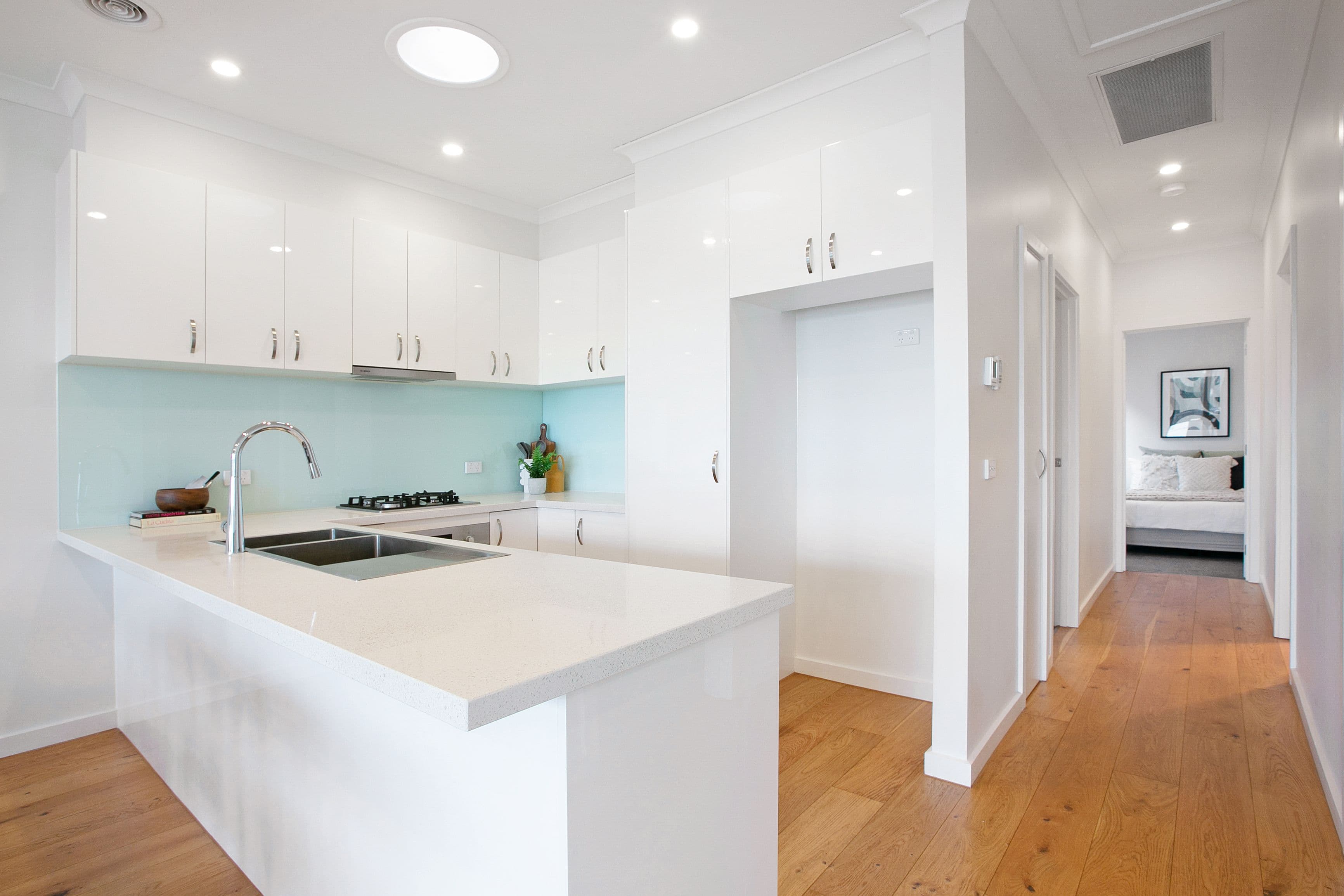 8a Crevelli Street, Reservoir VIC 3073, Reservoir - Thumbnail 7
