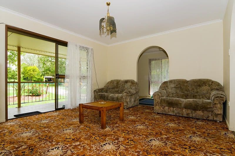 31 Boscawan Crescent, BELLBIRD PARK QLD 4300, Bellbird Park - Thumbnail 7