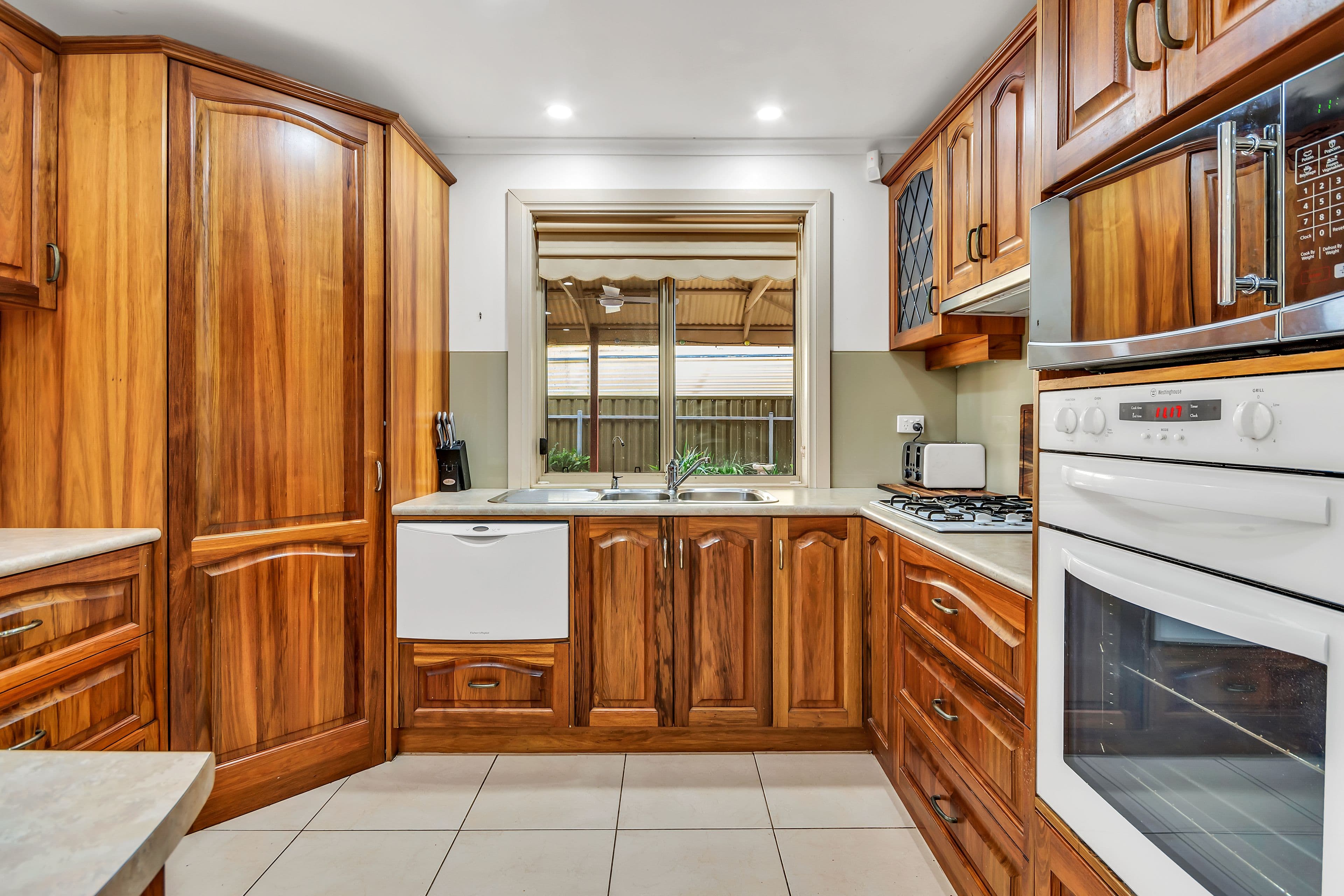 4 Finch Close, Andrews Farm SA 5114, Andrews Farm - Thumbnail 4