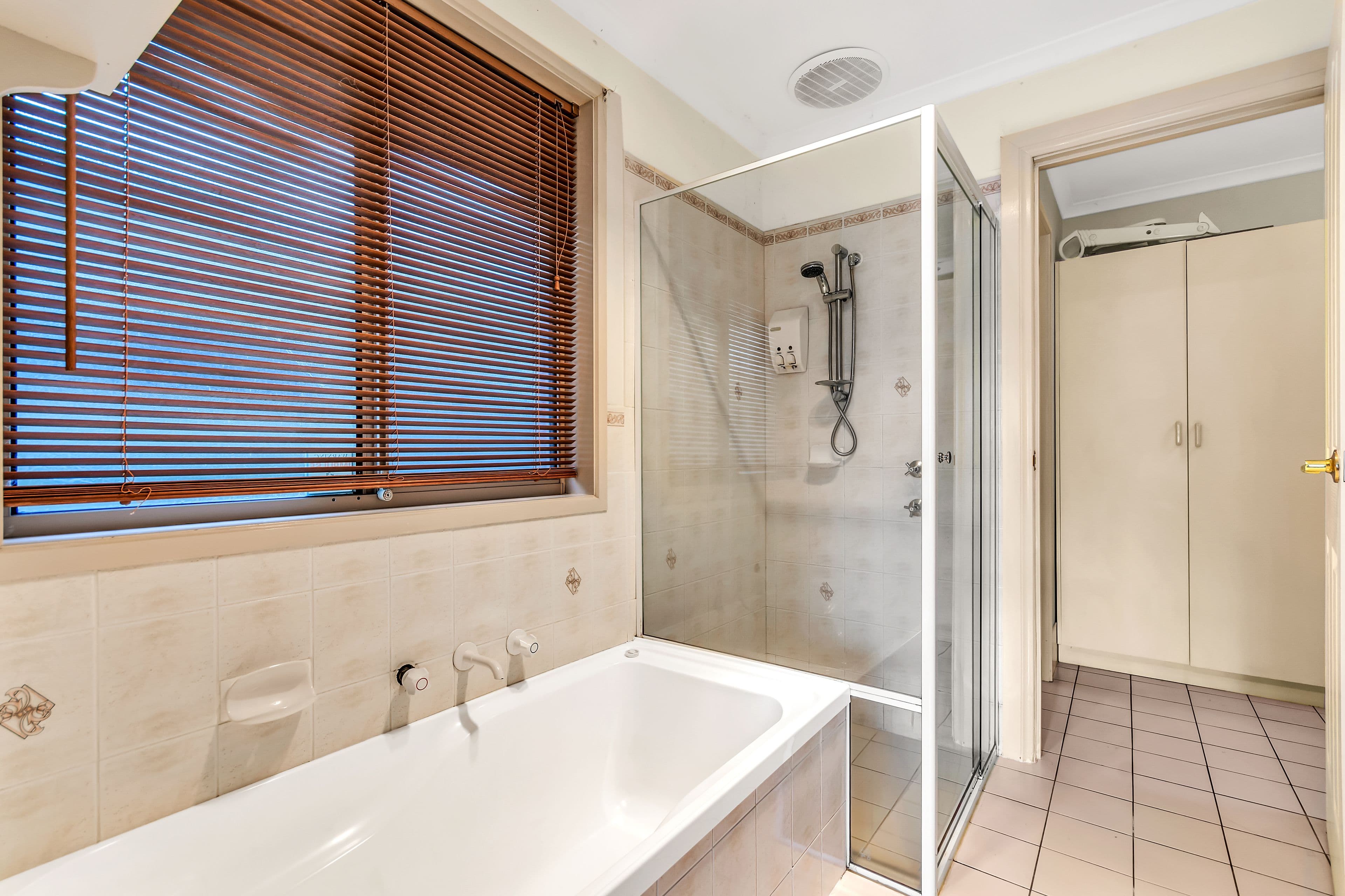 4 Finch Close, Andrews Farm SA 5114, Andrews Farm - Thumbnail 7