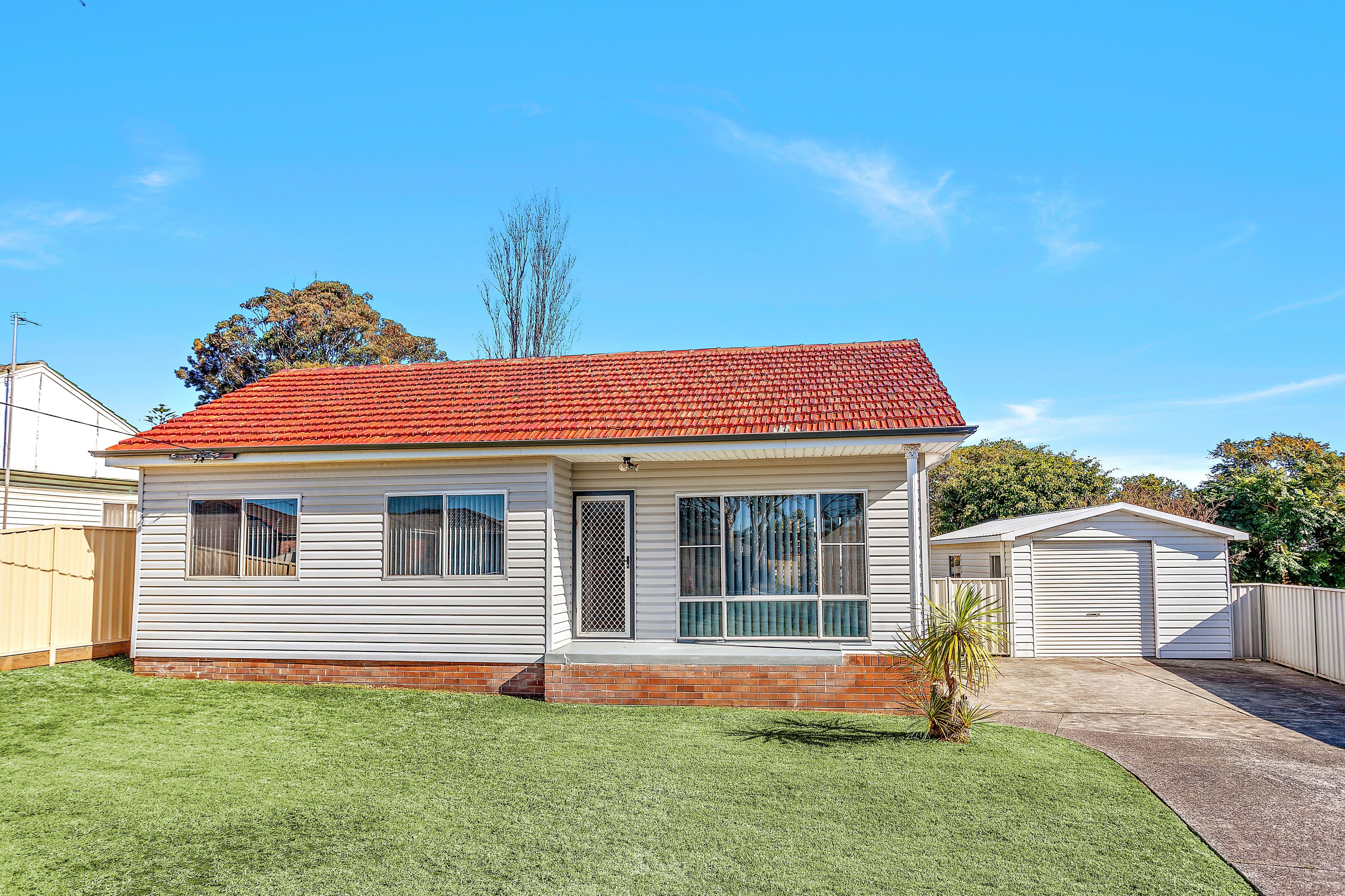 16 Belfast Avenue, Warilla - Image 1