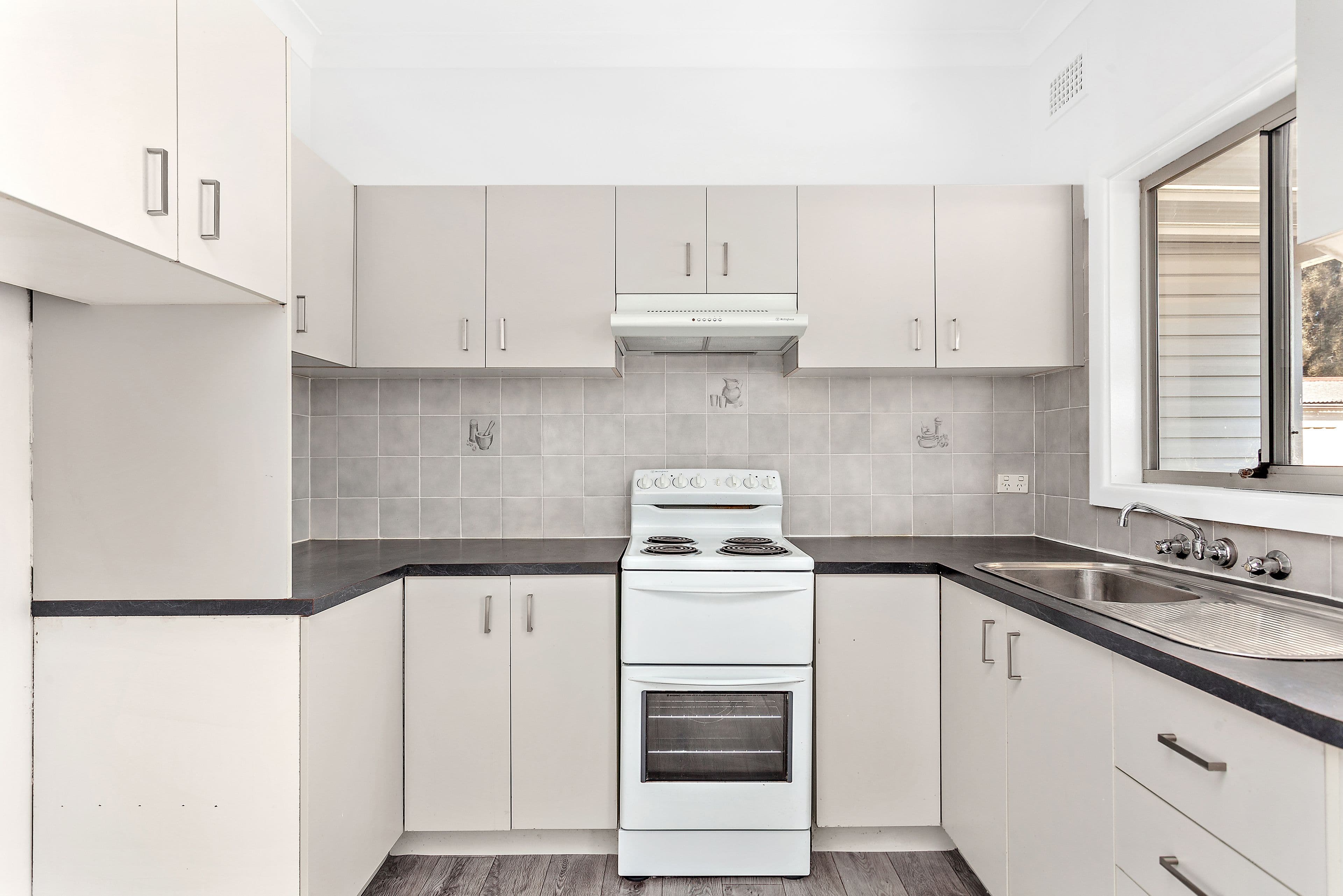16 Belfast Avenue, Warilla - Thumbnail 2