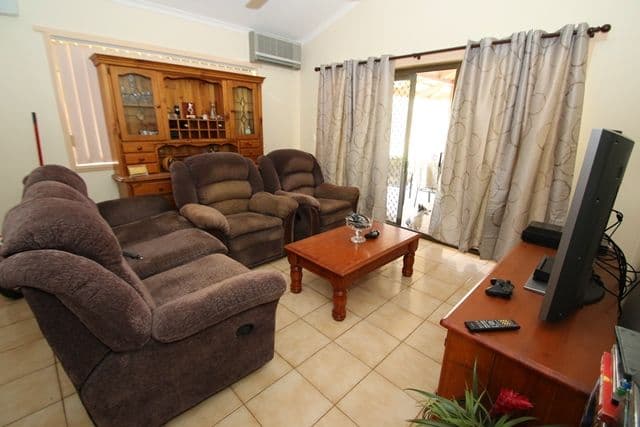 92 Maluka Road, KATHERINE NT 0850, Katherine East - Thumbnail 2