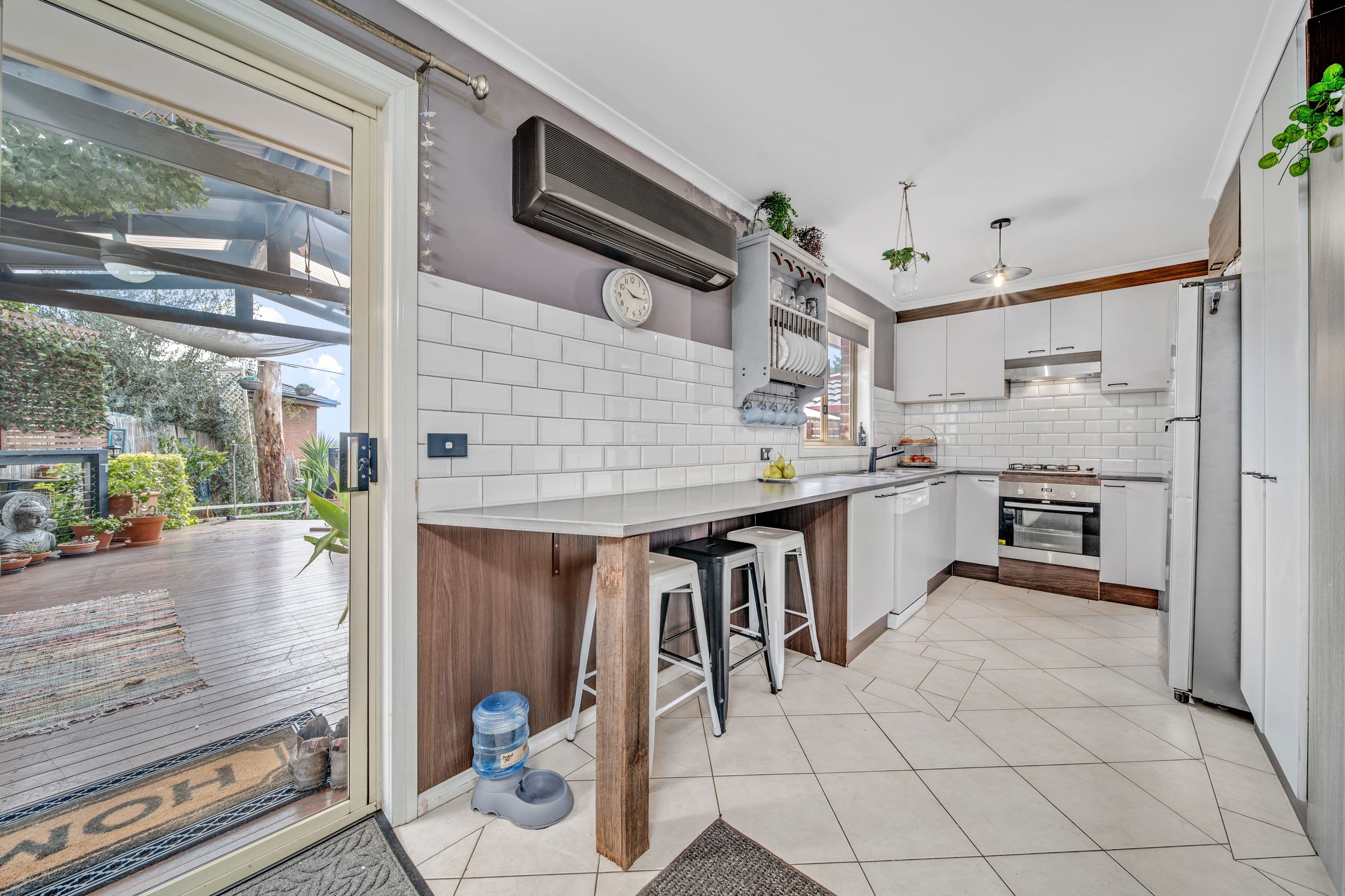 12B Hickenbotham Street, Gordon ACT 2906, Gordon - Thumbnail 5