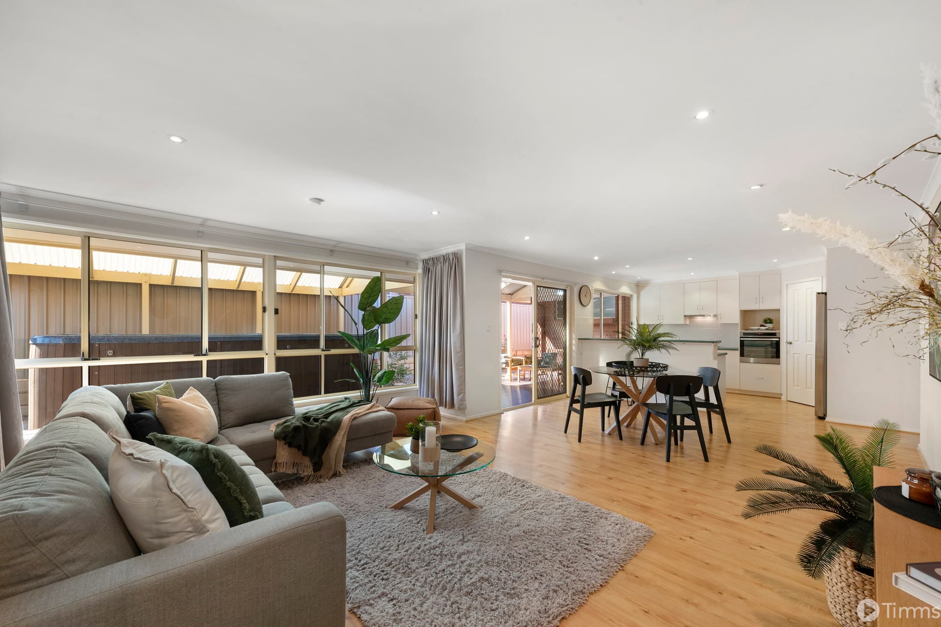 22 Navigator Avenue, Sheidow Park - Image 1