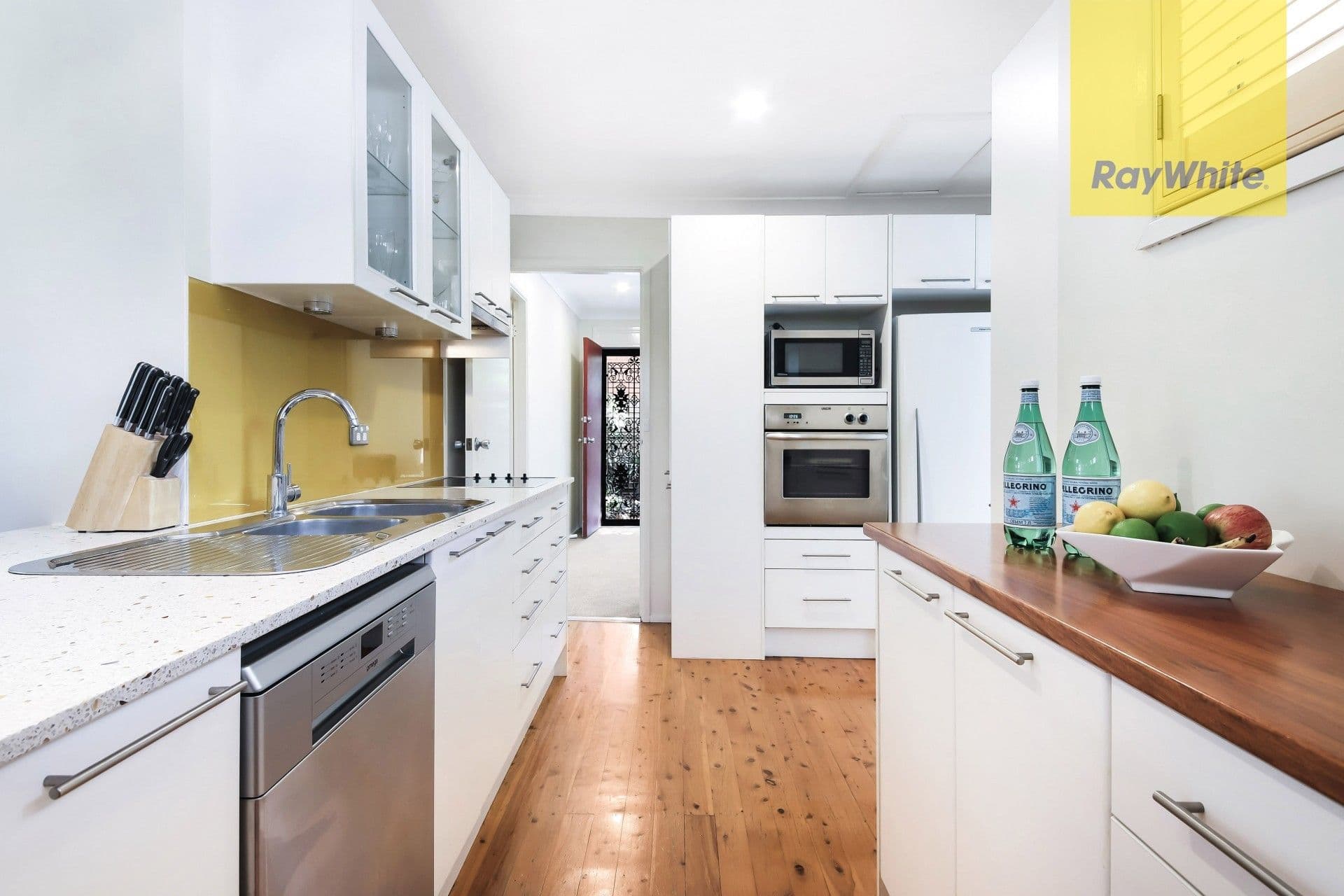 8 Goliath Avenue, Winston Hills - Thumbnail 3