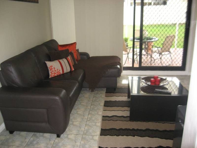 12 Nolene Street, FAIRFIELD HEIGHTS NSW 2165, Fairfield Heights - Thumbnail 6