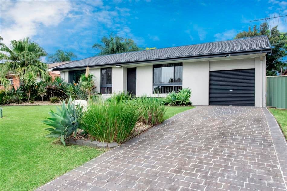 57 Rivendell Crescent, Werrington Downs - Thumbnail 2