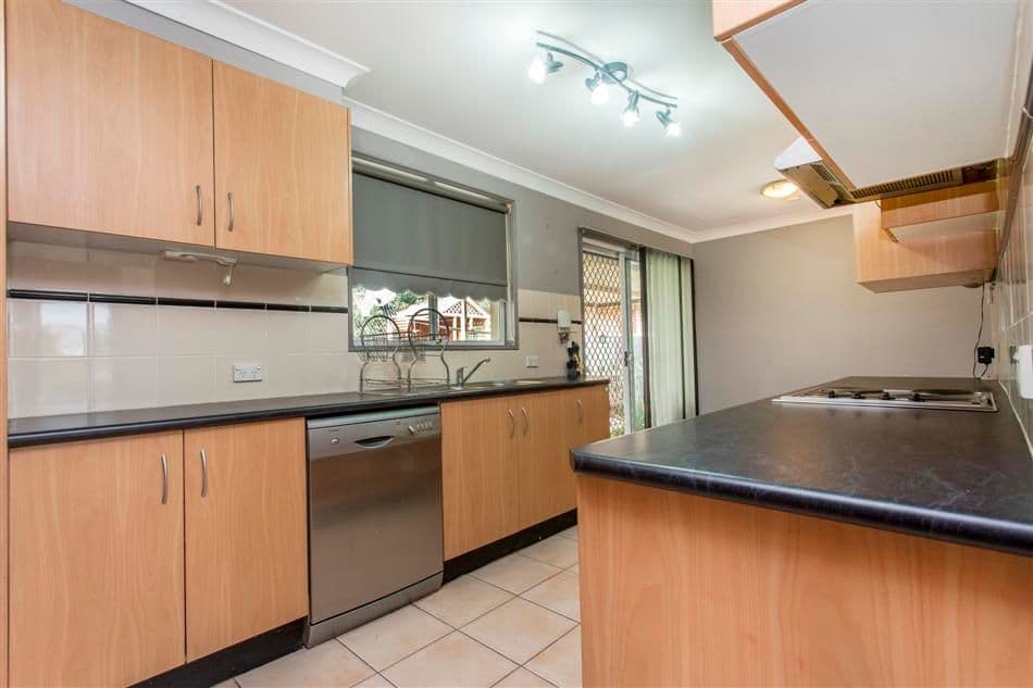 57 Rivendell Crescent, Werrington Downs - Thumbnail 7