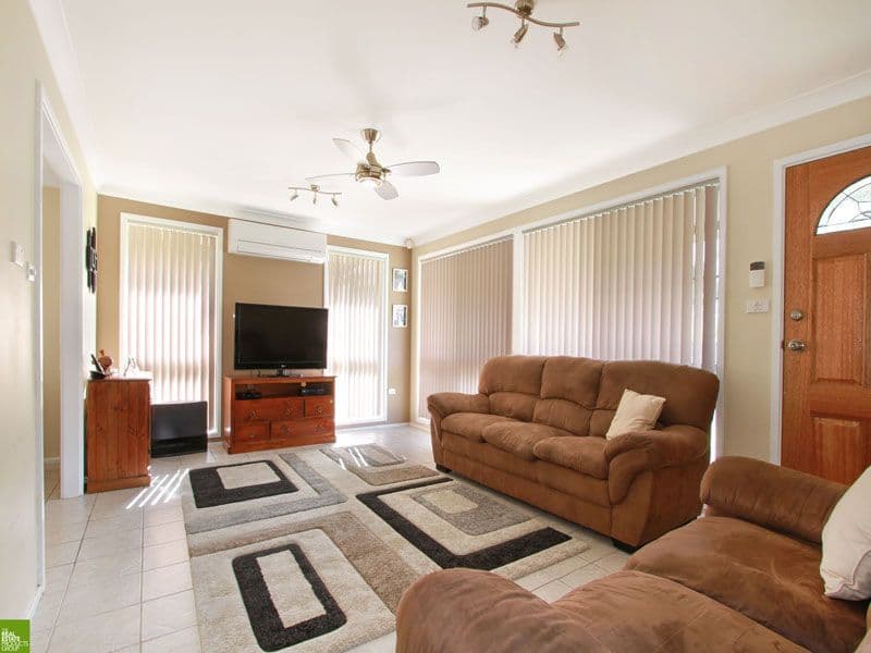 11 Gerard Avenue, FARMBOROUGH HEIGHTS NSW 2526, Farmborough Heights - Thumbnail 2