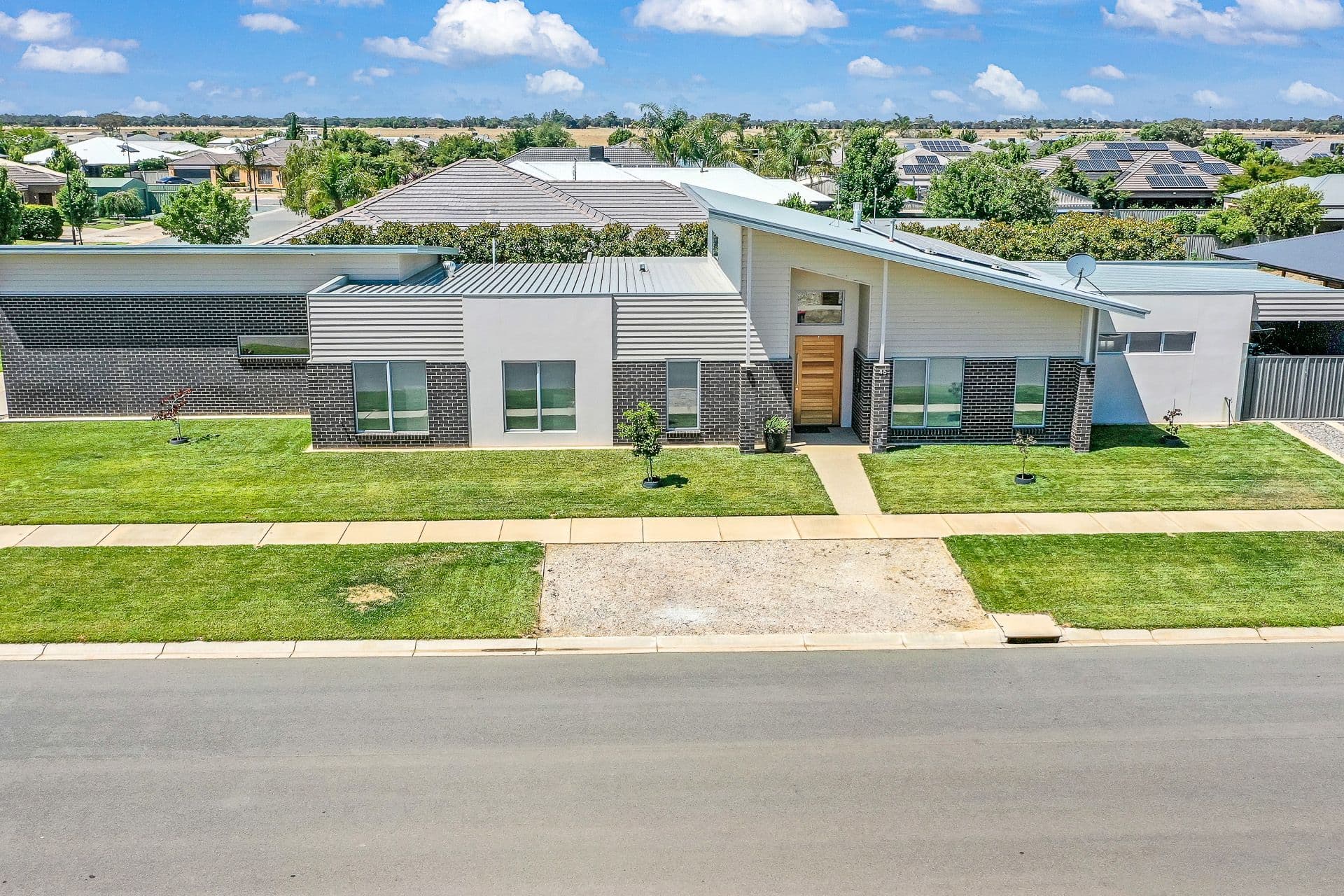 45 Park Avenue, Echuca VIC 3564, Echuca - Image 1