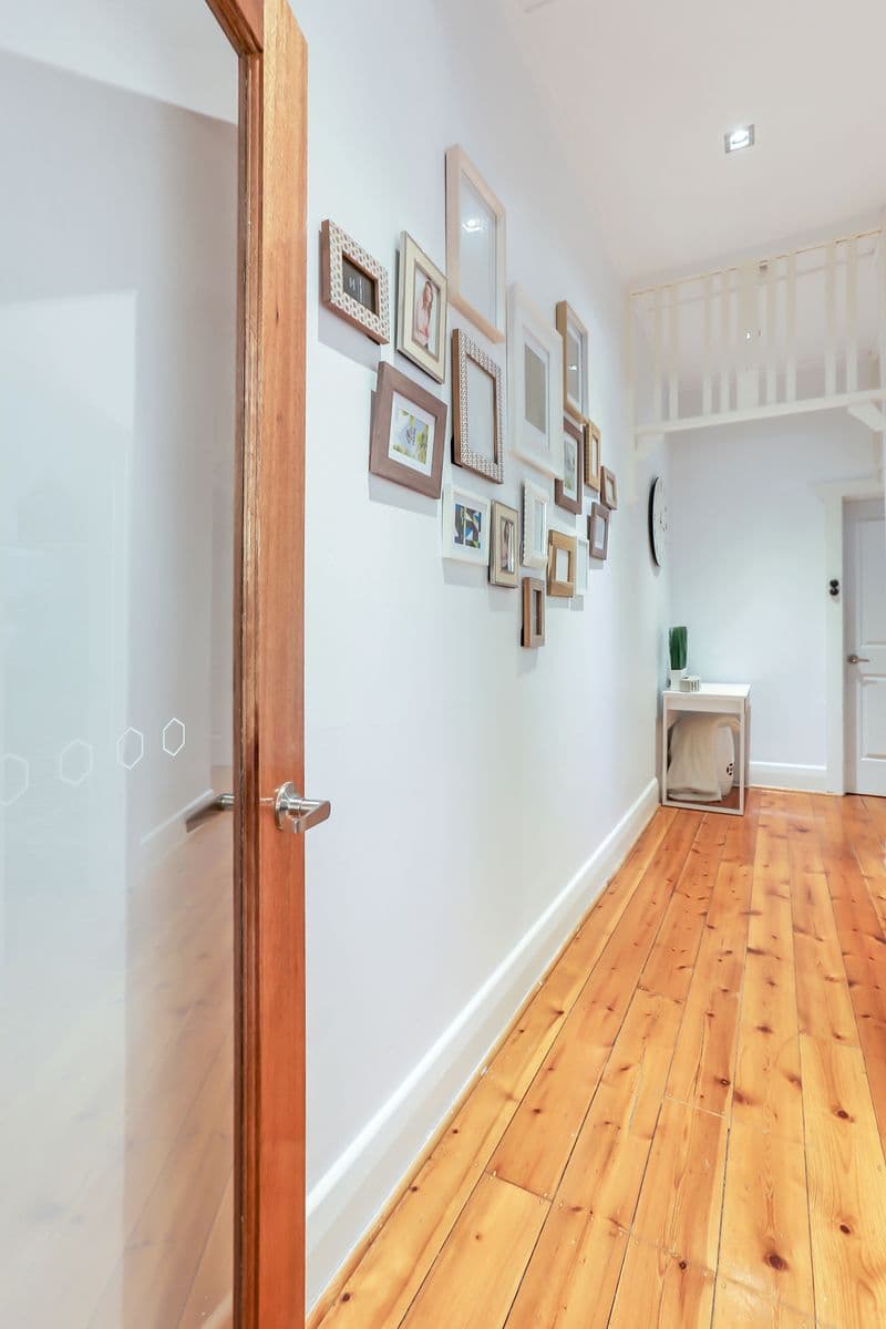  24 Farnham Road, Keswick SA 5035, Keswick - Thumbnail 2