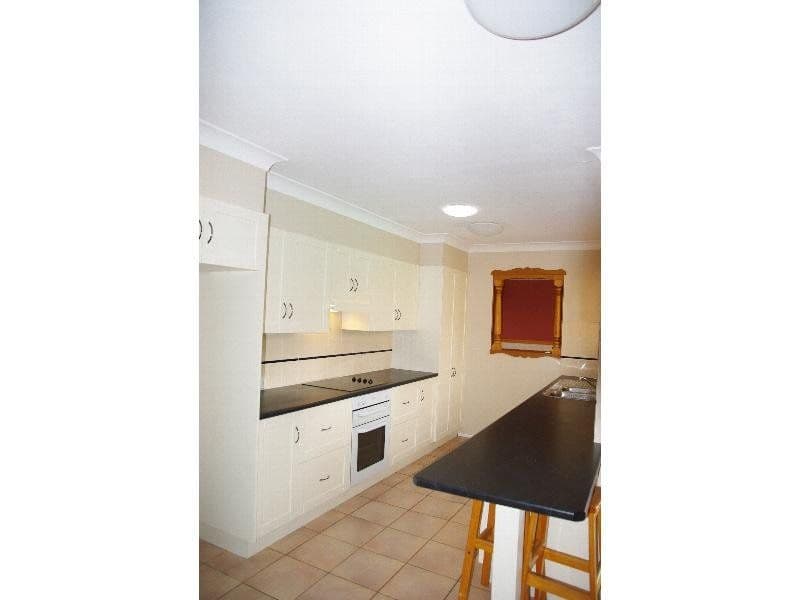 16 Seaward Avenue, SCONE NSW 2337, Scone - Thumbnail 5