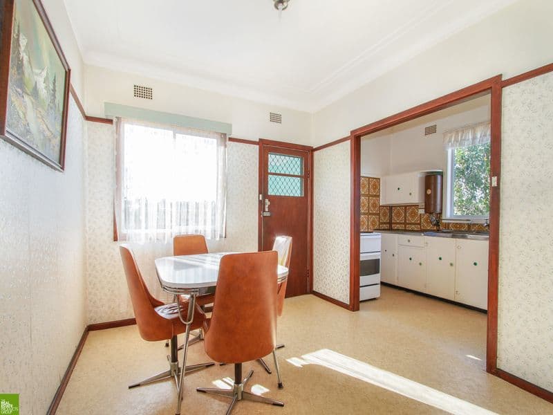 12 Bellevue Road, FIGTREE NSW 2525, Figtree - Thumbnail 3